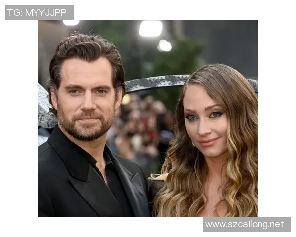 足球明星刚满18岁女友的甜蜜爱情故事与未来展望 足球明星刚满18岁女友的甜蜜爱情故事与未来展望